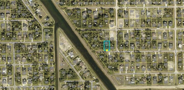 Property Photo: 3004 22nd Street W FL 33971