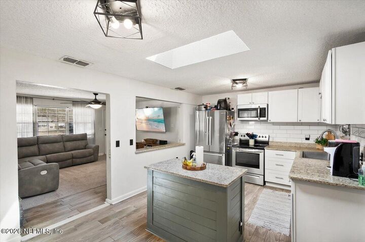 Property Photo:  4208 Goldie Street  FL 32207 