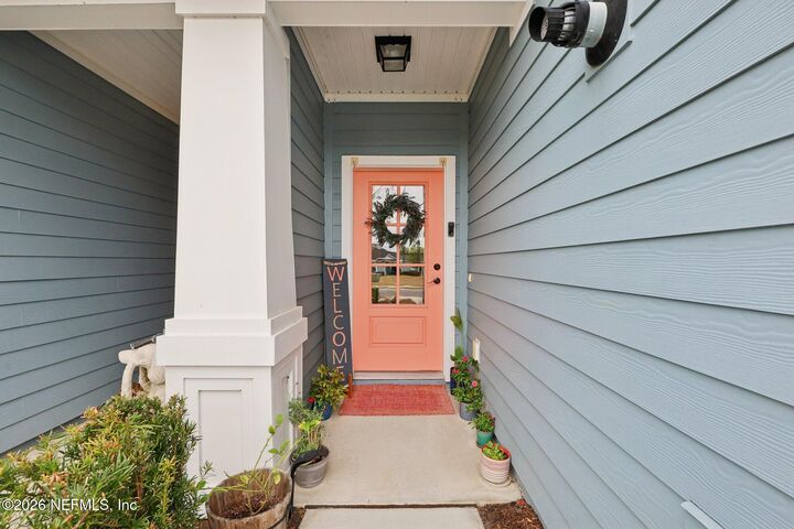 Property Photo: 171 Tamar Court FL 32095