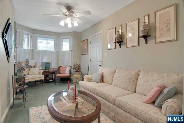 Property Photo:  16 Argyle Place 1  NJ 07032 