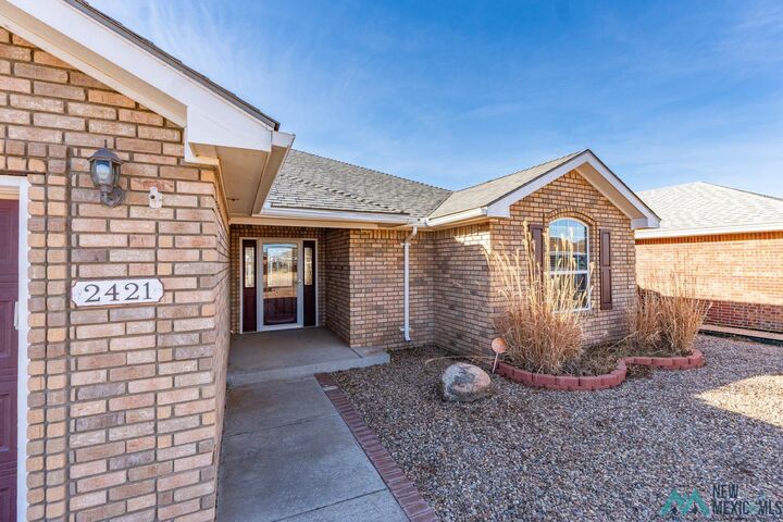 Property Photo:  2421 Cobblestone Circle  NM 88101 