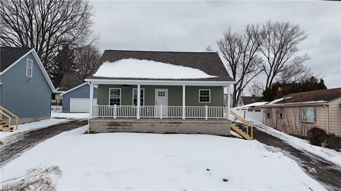 Property Photo:  1210 Aberdeen Avenue  OH 44502 