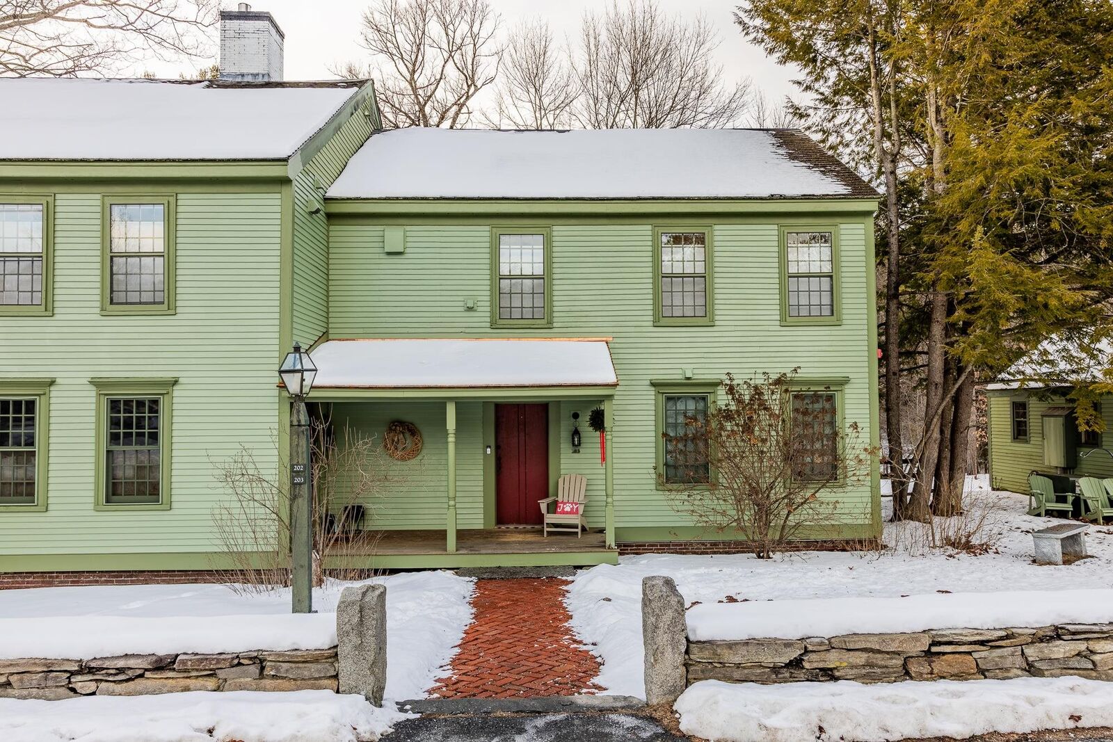 Property Photo:  85 Dartmouth College Highway  NH 03768 