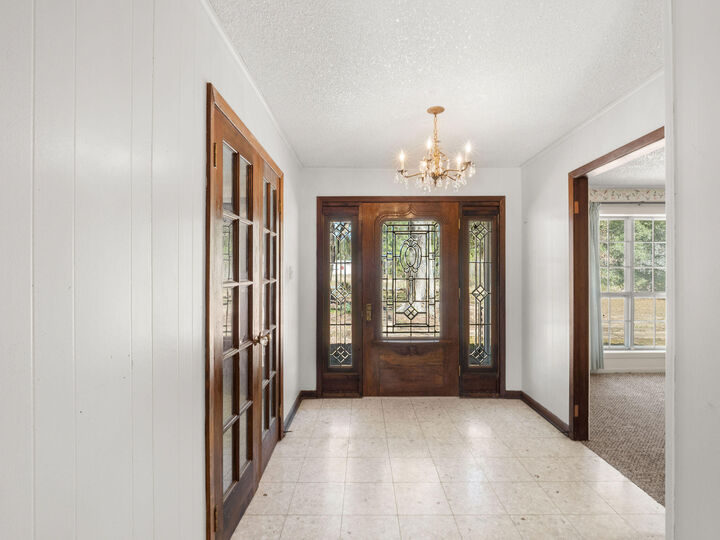 Property Photo:  110 Koenck Ln  LA 71446 