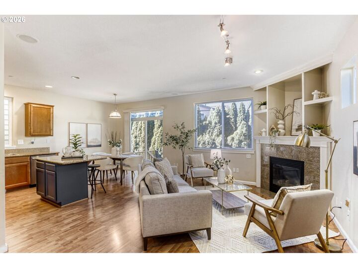 Property Photo: 12675 SW 158th Ter OR 97007