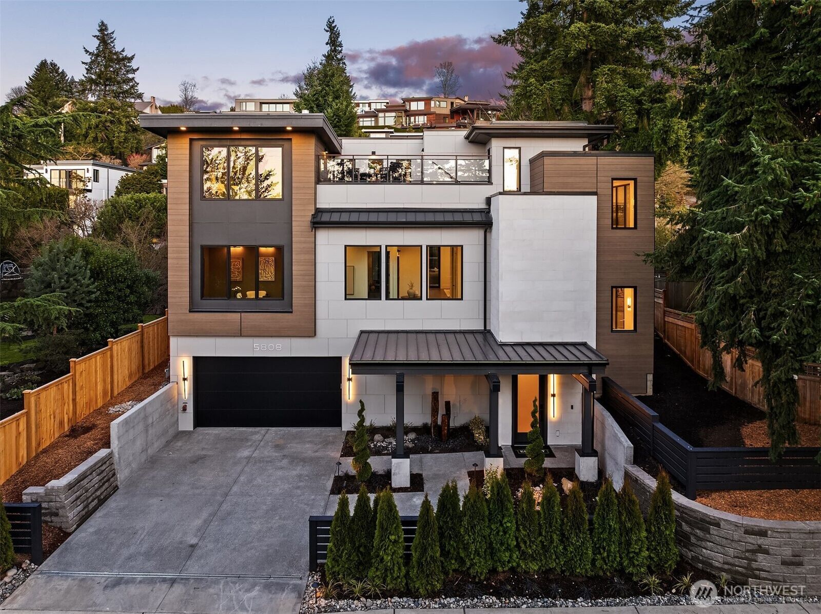 Property Photo: 5808 Lakeview Drive WA 98033