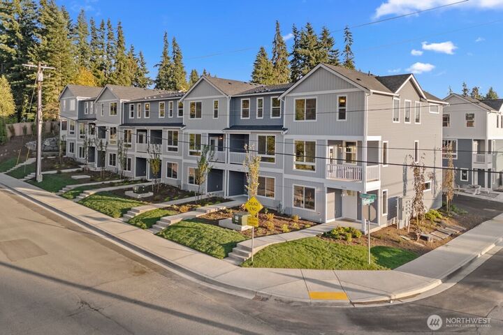 Property Photo:  7027  Rainier Drive  WA 98203 