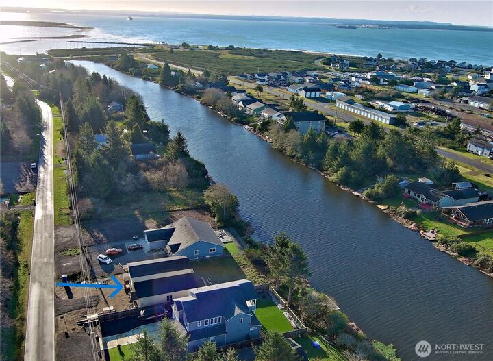 Property Photo:  937  Mount Olympus Avenue SE B  WA 98569 