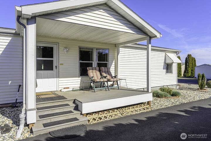 Property Photo:  2361  Basin Street NW 203  WA 98823 