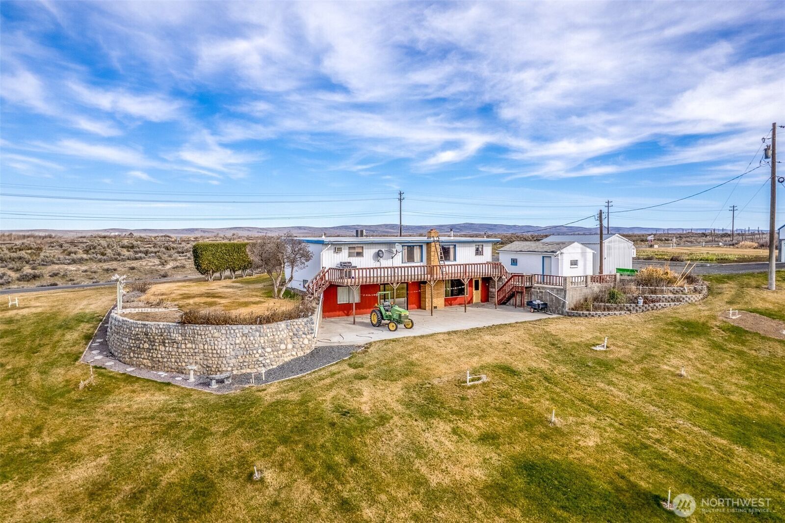 Property Photo: 19773 W Hwy 28 WA 98848