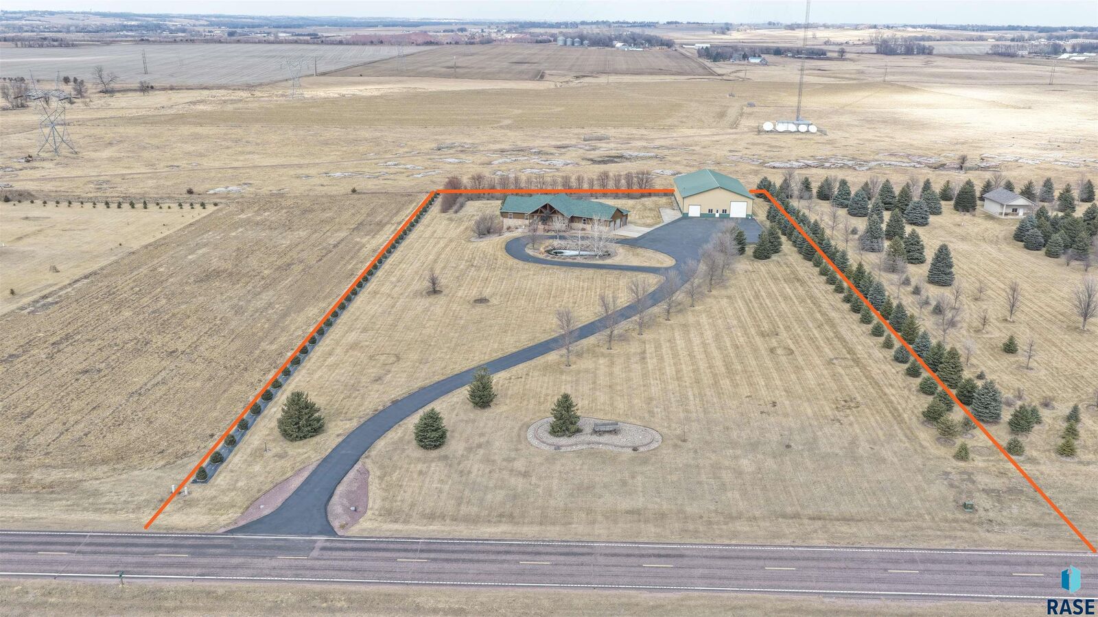 Property Photo: 48190 268th St SD 57005