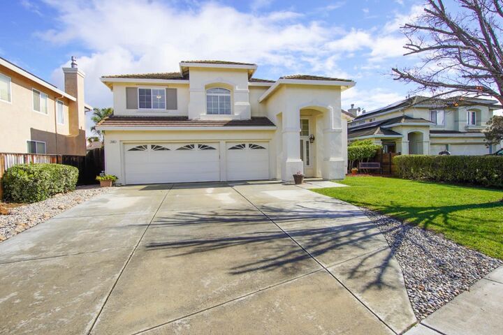 Property Photo:  740 Hillock  CA 95023 