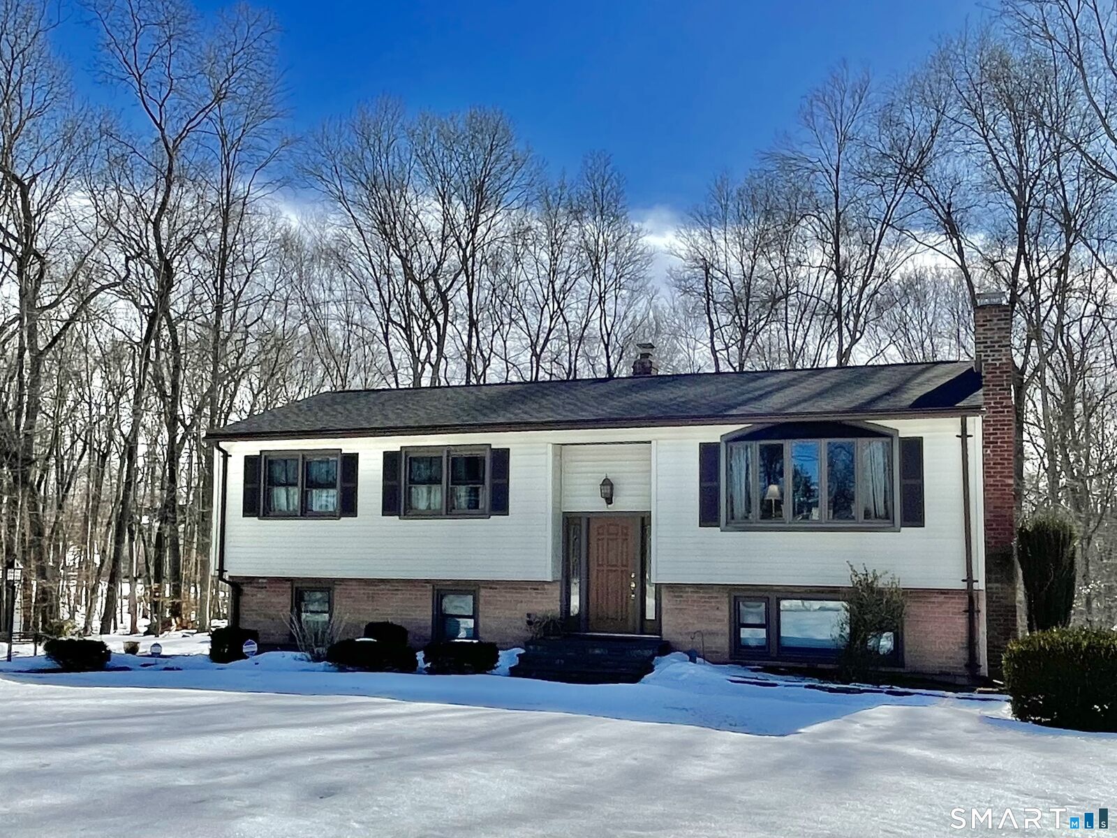 Property Photo:  28 Elmwood Drive  CT 06483 