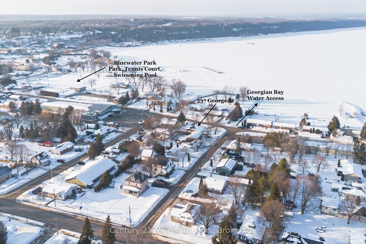 Property Photo:  537 George Street  ON N0H 2T0 