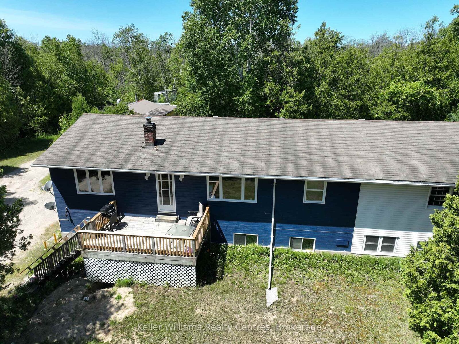 Property Photo: 172 Bryant Street ON N0H 2T0