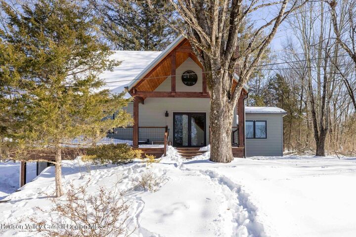 Property Photo:  45 Shivertown  NY 12561 