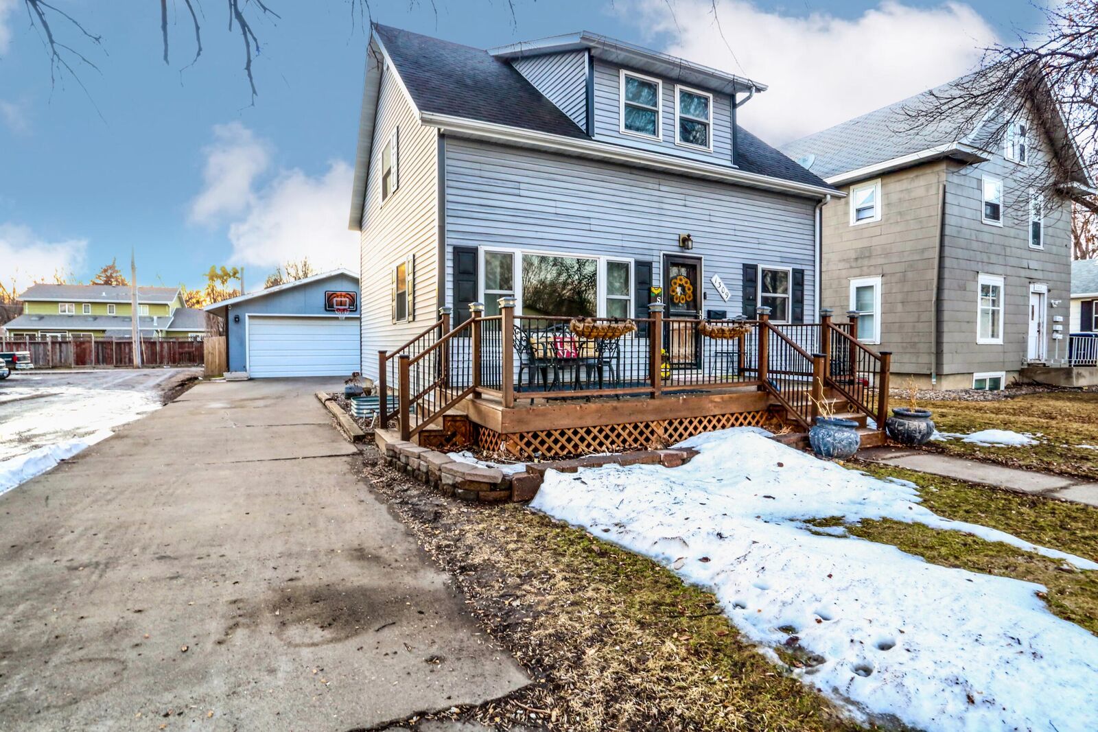 Property Photo: 1309 N State Street SD 57401