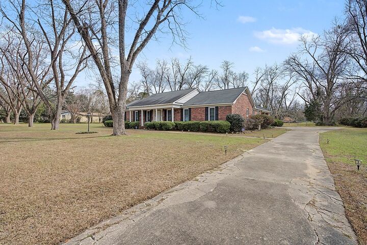 Property Photo:  5312 Doles Road  GA 31705 