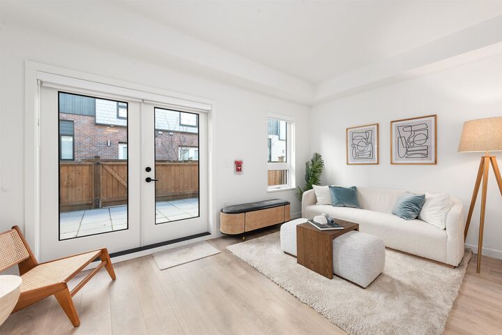 Property Photo:  535 E 2nd Street 135  BC V7L 1E1 