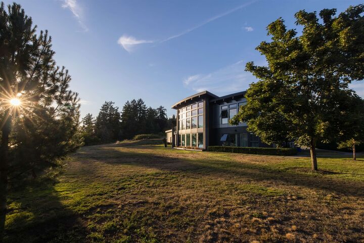 Property Photo: 7756 W Saanich Road BC V8M 1R8