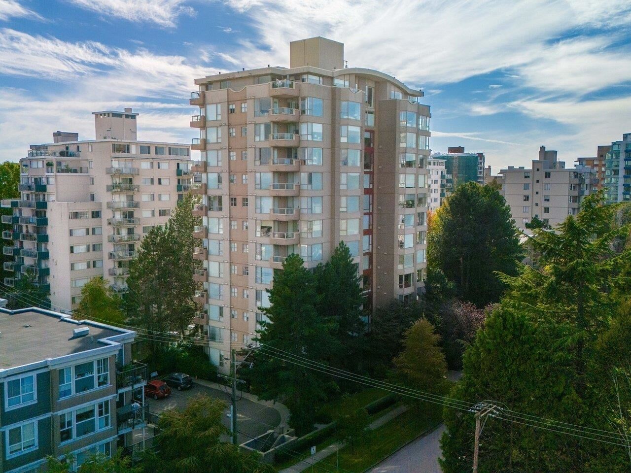 Property Photo:  2108 W 38th Avenue 802  BC V6M 1R9 