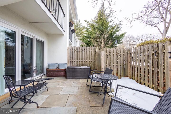 Property Photo:  202 E Chelsea Circle  PA 19073 