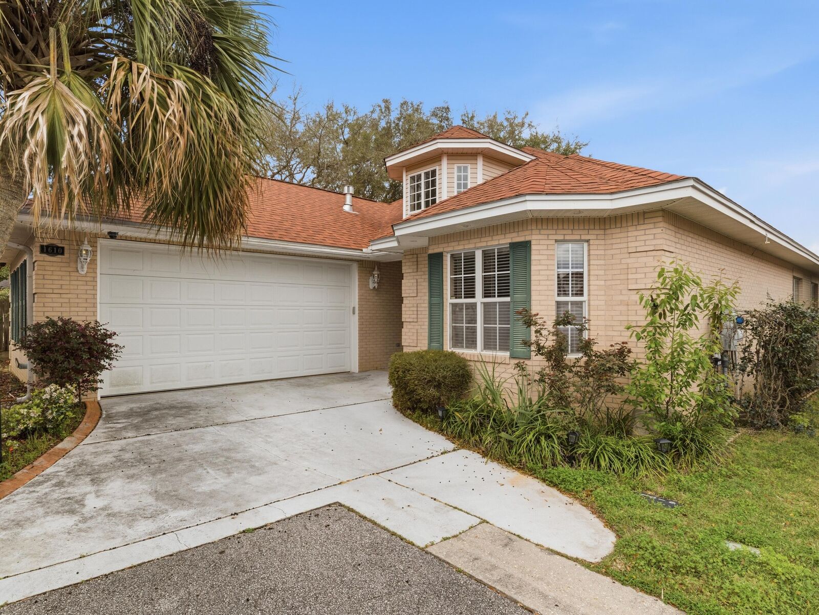 Property Photo:  1610 Ibiza Cove  FL 32578 