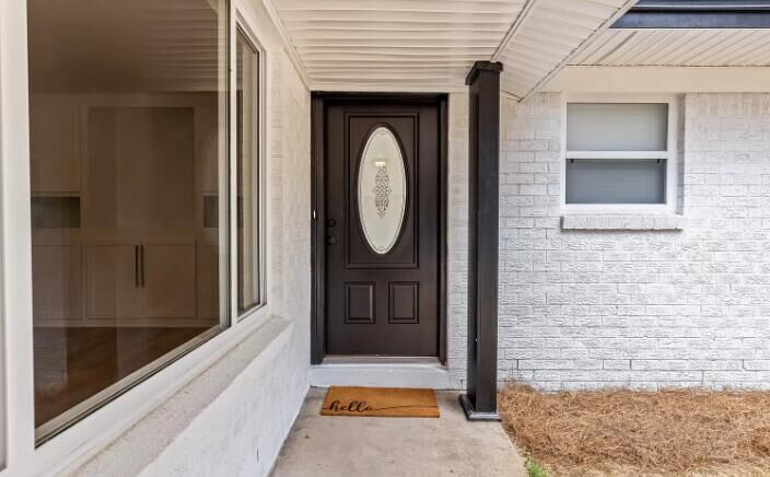 Property Photo:  737 Revere Avenue  FL 32547 