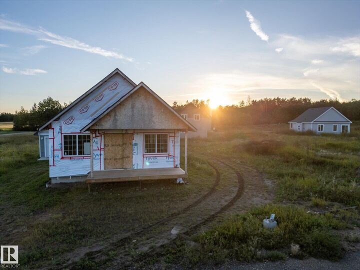 Property Photo: 49 5323 Township Road 541A AB T0E 1H0