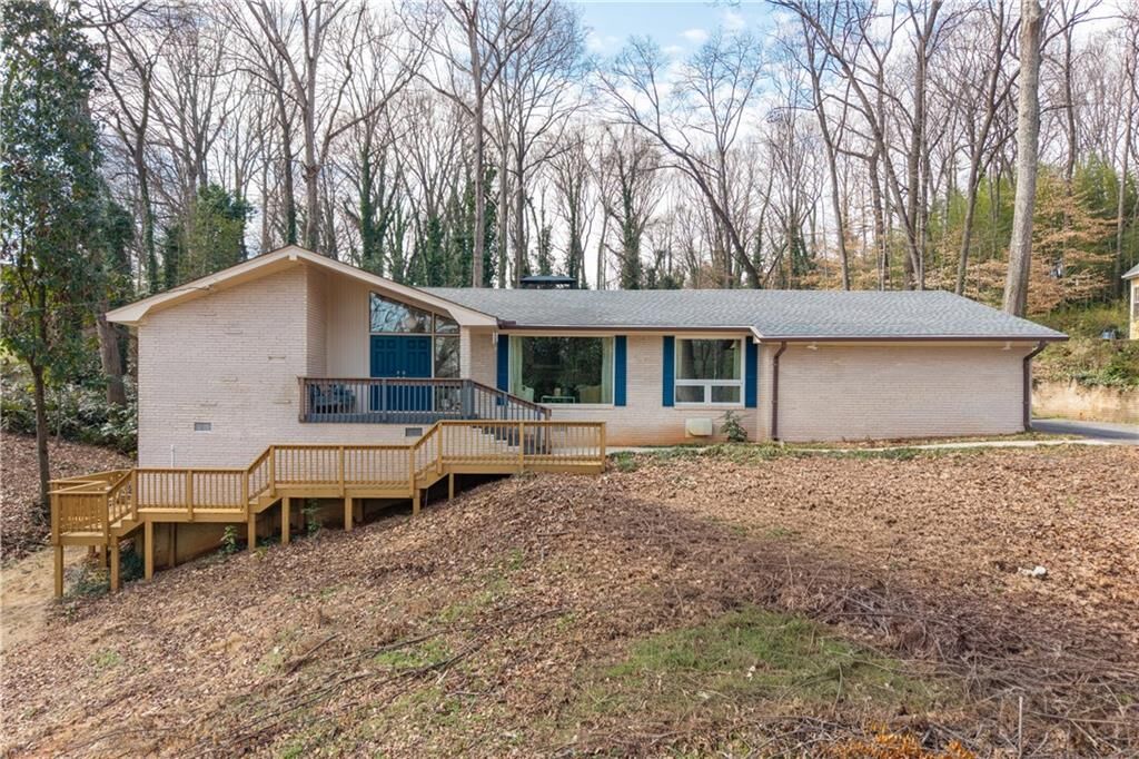 Property Photo:  642 Kenilworth Circle  GA 30083 