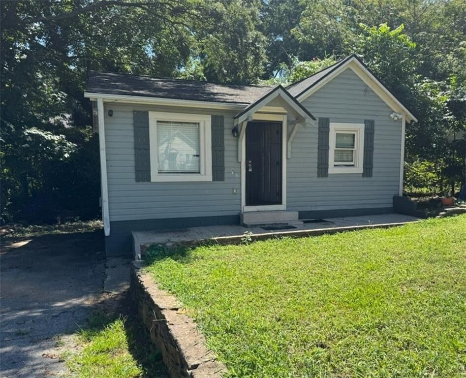 Property Photo:  379 Illinois Avenue NW  GA 30314 