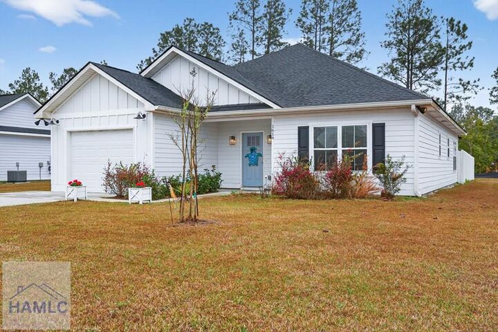 Property Photo: 1616 Ashantilly Drive GA 31305