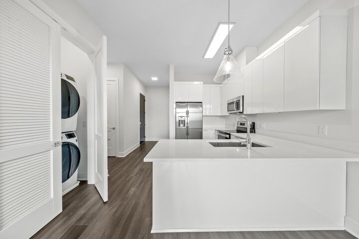 Property Photo:  121 34th St 415  NJ 07087-5902 