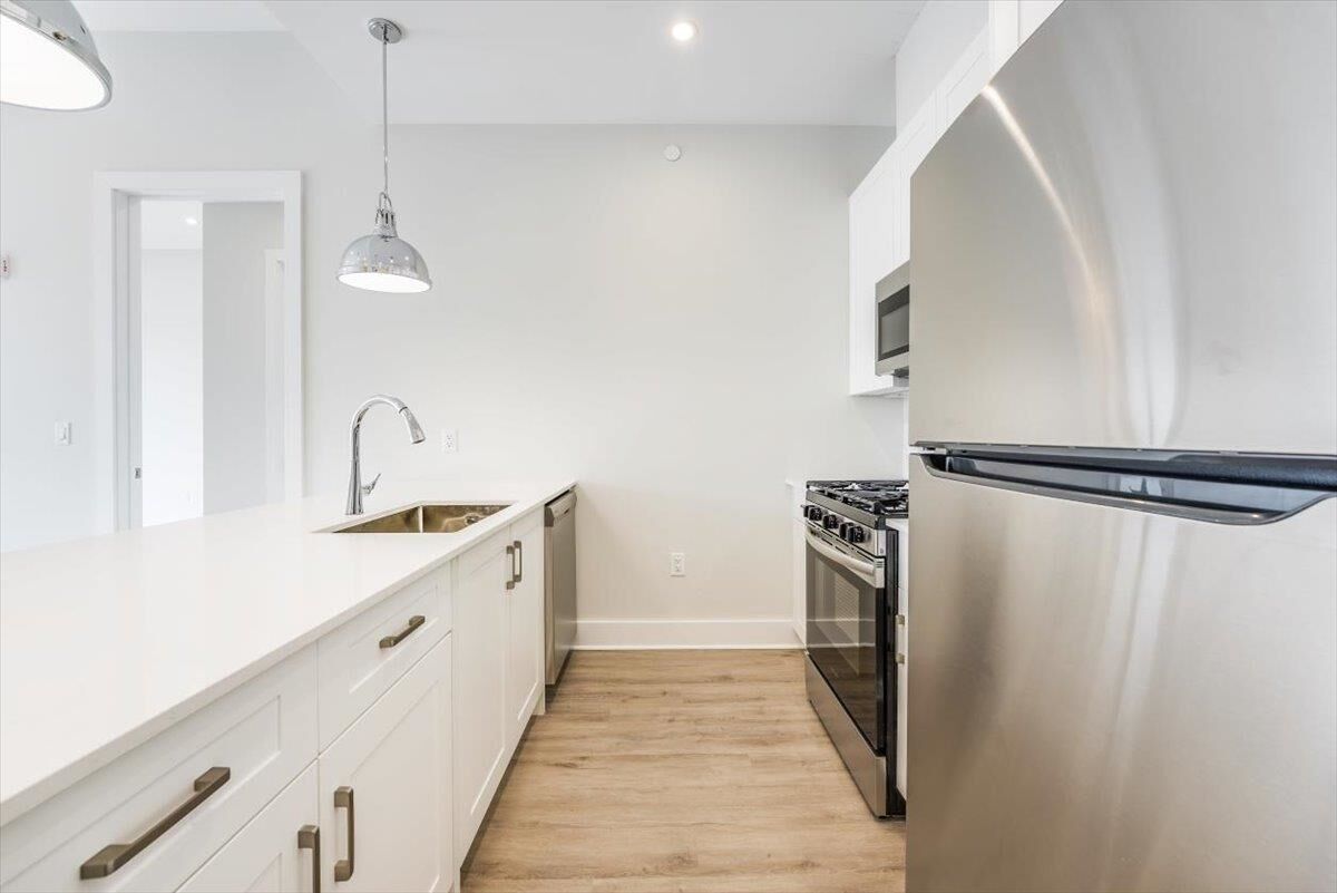 Property Photo:  667-665 Grand St 306  NJ 07304 