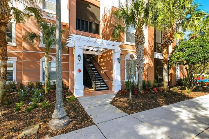 Property Photo:  1357 Venezia Court 303  FL 33896 