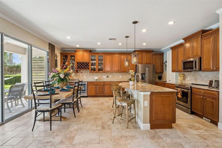 Property Photo:  11818 Fiore Drive  FL 32827 