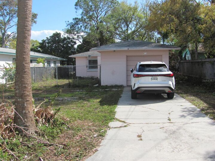 Property Photo: 455 34th Avenue N FL 33704