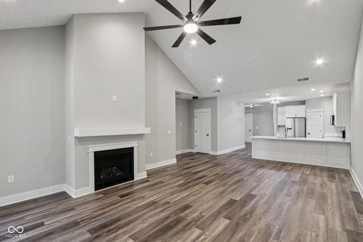 Property Photo:  2843 Grandview Lane  IN 46143 