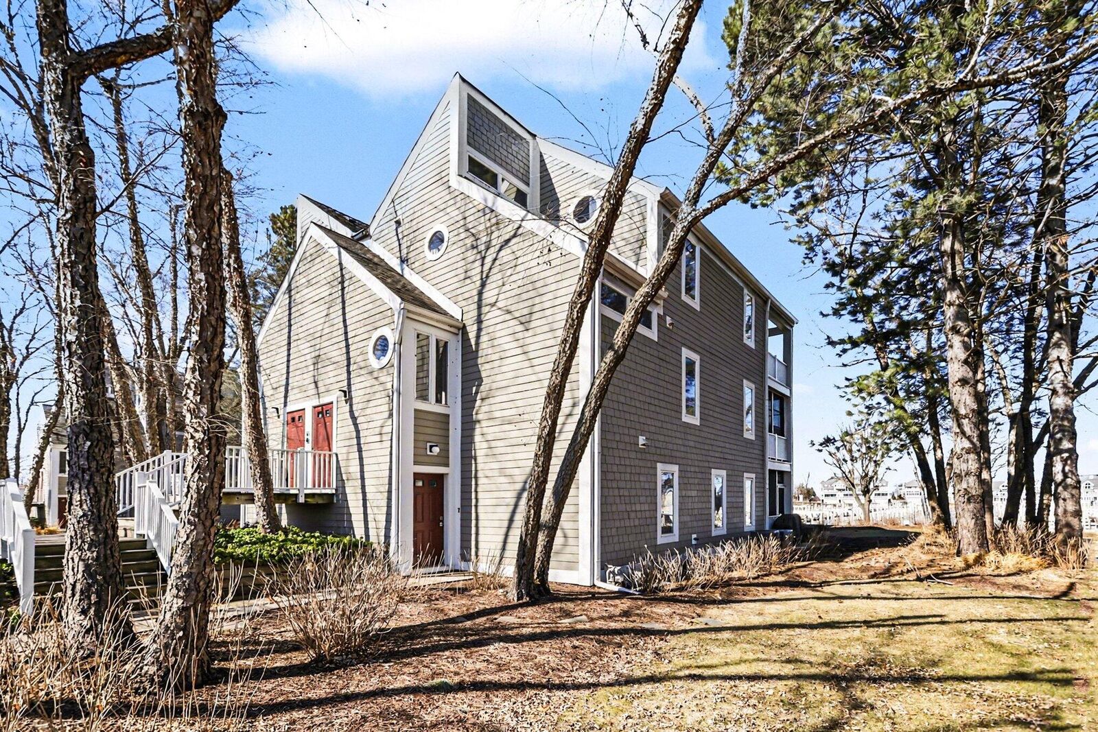 Property Photo: 410 Oselka Drive MI 49117
