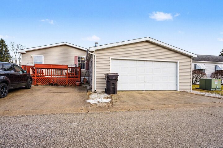 Property Photo:  2006 Ontario Road  MI 49120 