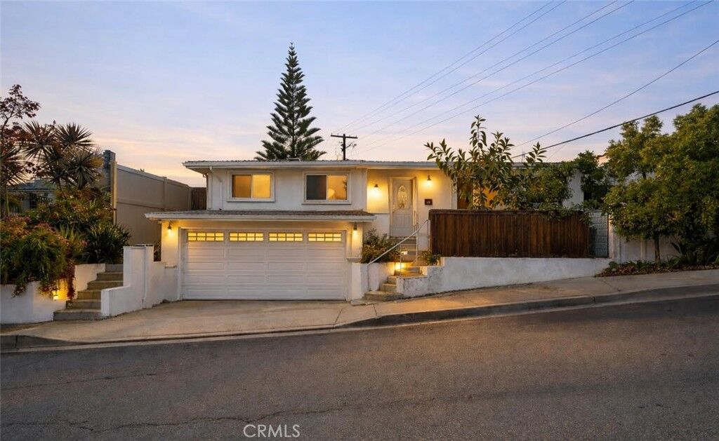 Property Photo: 202 Avenida Monterey CA 92672