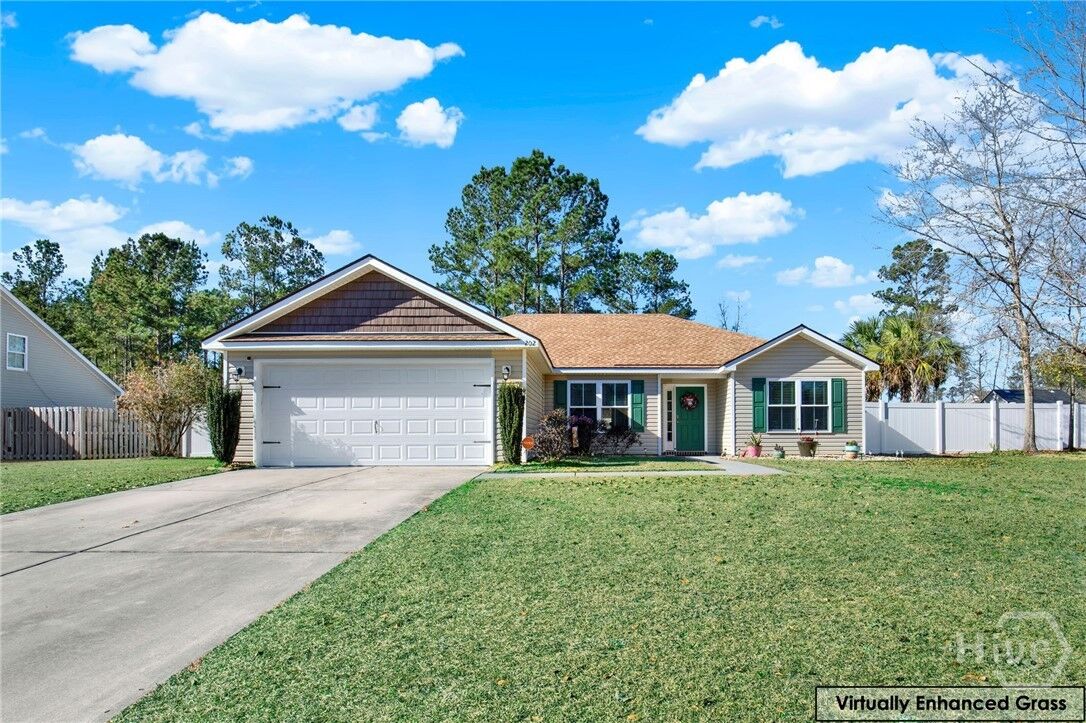 Property Photo:  202 Beaubrook Boulevard  GA 31329 