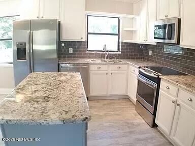 Property Photo:  1012 N 6th Avenue  FL 32250 