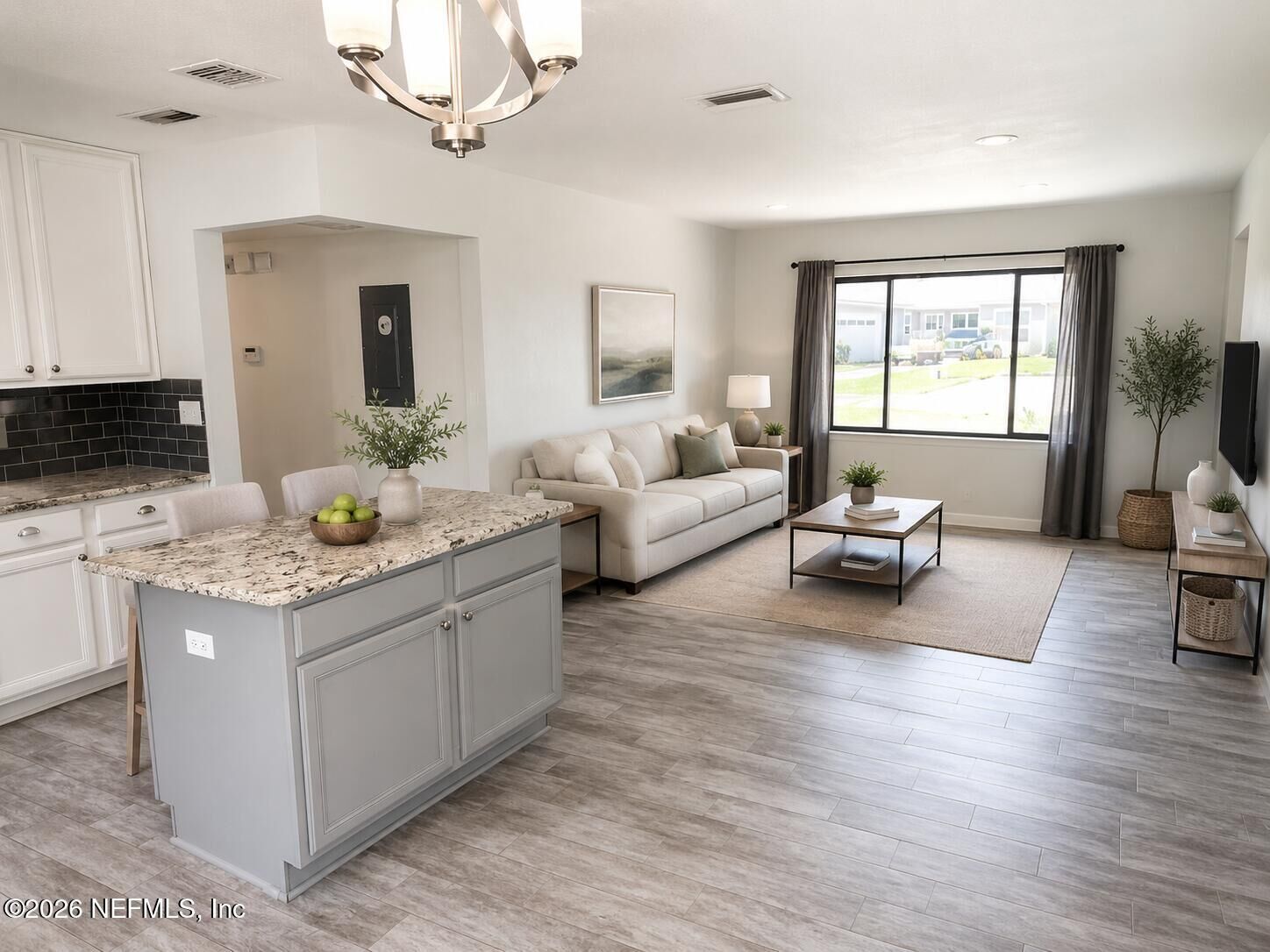 Property Photo: 1012 N 6th Avenue FL 32250