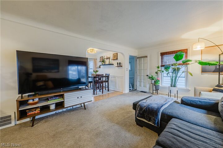 Property Photo:  17413 Glenshire Avenue  OH 44135 