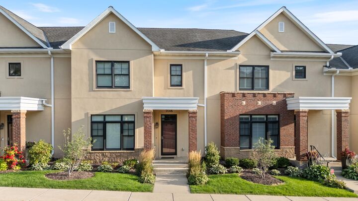 Property Photo:  708 Linden Street  MN 55118 