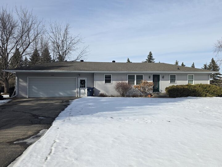 Property Photo:  2809 Bayview Heights Drive  MN 56537 