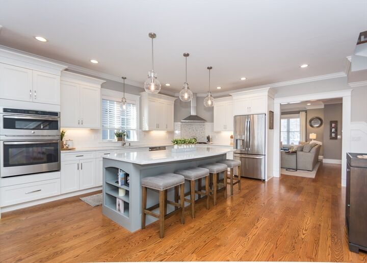 Property Photo:  22 Grove Street 2  MA 02453 