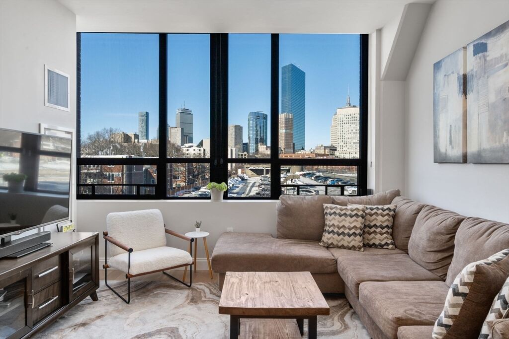 Property Photo:  100 Shawmut Ave 302  MA 02118 