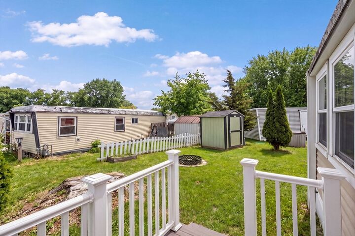 Property Photo: 350 West Street 5 MA 01056